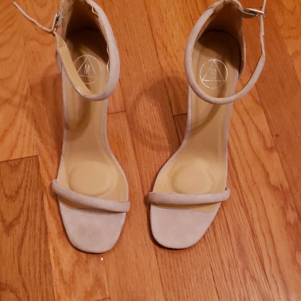 Missguided mushroom grey heels